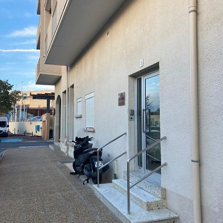 Superbe Studio A Canet En Roussillon Proche De La Plage Exterior photo